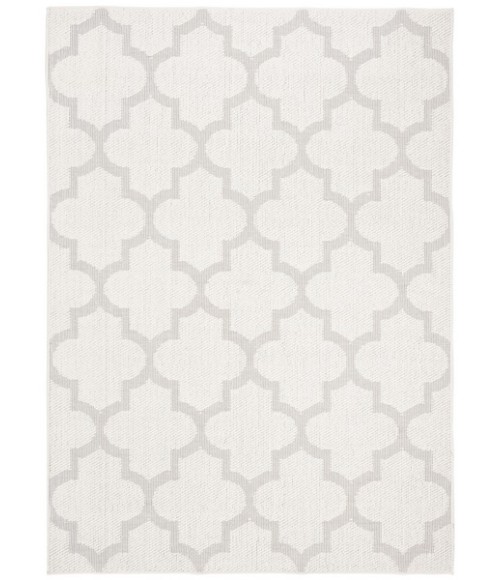 Safavieh Bermuda BMU804 Ivory / Light Grey 6'-7" X 9'-2" Rectangle Area Rug