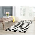 Safavieh Barcelona Shag BSG320 Ivory / Black 2'-3" X 7' Runner Area Rug