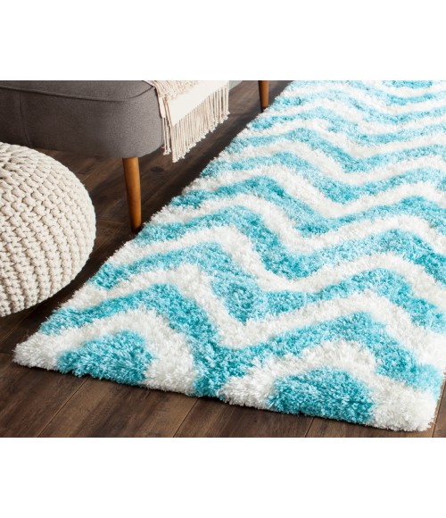 Safavieh Barcelona Shag BSG320 Ivory / Blue 2'-3" X 7' Runner Area Rug