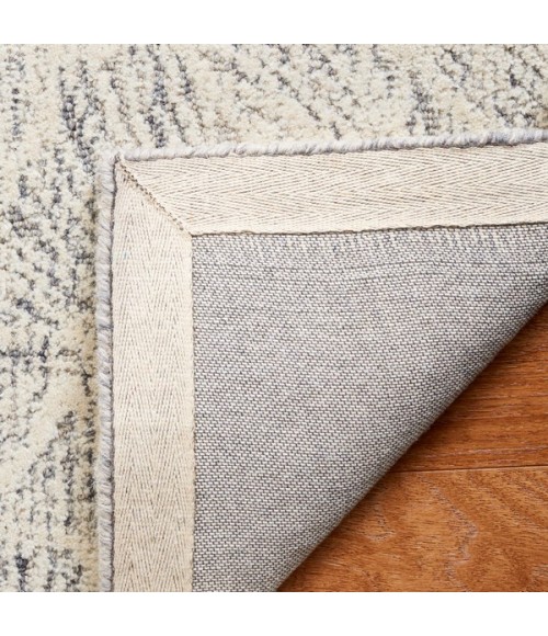 Safavieh Ebony Grey / Ivory EBN101 4 ft. X 6 ft. Rectangle Rug