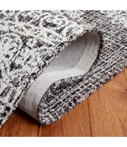 Safavieh Ebony Brown / Ivory EBN106 6 ft. X 6 ft. Square Rug