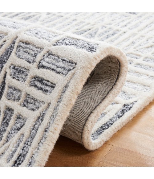 Safavieh Ebony Grey / Ivory EBN110 6 ft. X 9 ft. Rectangle Rug