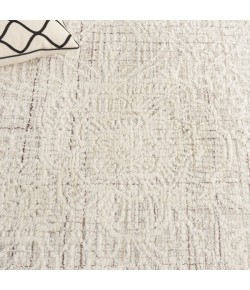 Safavieh Ebony Grey / Ivory EBN114 6 ft. X 6 ft. Square Rug
