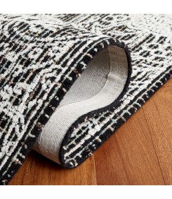 Safavieh Ebony Black / Ivory EBN114 6 ft. X 6 ft. Square Rug