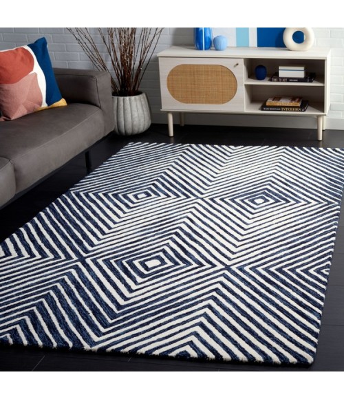 Safavieh Ebony Navy / Ivory EBN150 8 ft. X 10 ft. Rectangle Rug