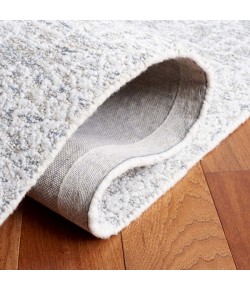 Safavieh Ebony Grey / Ivory EBN201 4 ft. X 6 ft. Rectangle Rug