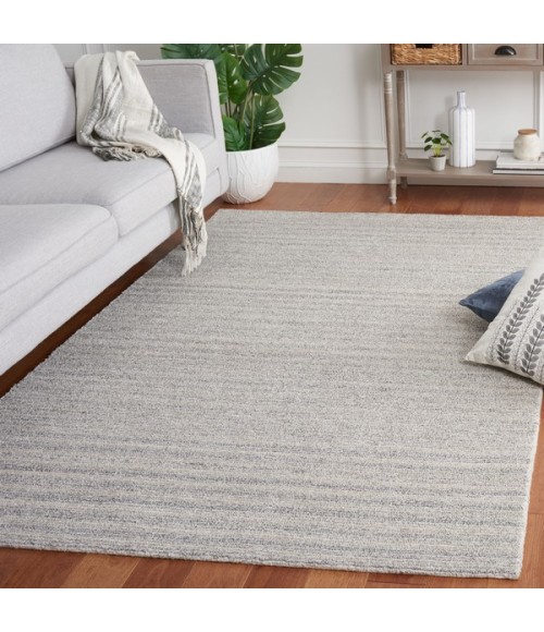 Safavieh Ebony Silver / Grey EBN214 8 ft. X 10 ft. Rectangle Rug