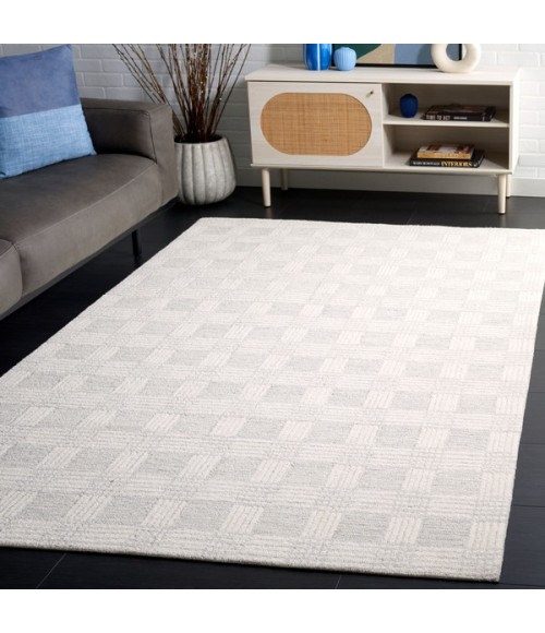 Safavieh Ebony Light Grey / Ivory Rug EBN358 3 ft. X 5 ft. Rectangle - Rugs Town Safavieh Ebony Light Grey / Ivory EBN358 3 ft. X 5 ft. Rectangle Rug