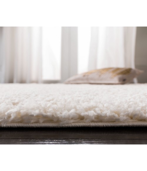 Safavieh Fontana Shag  Ivory FNT800 4 ft. X 4 ft. Square Rug