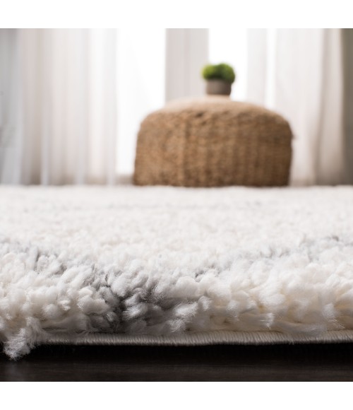 Safavieh Fontana Shag  Cream / Grey FNT815 2 ft. 3 in. X 10 ft. Runner Rug