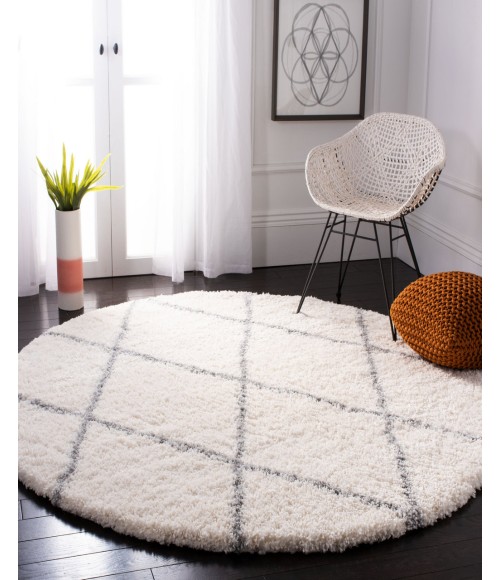 Safavieh Fontana Shag  Cream / Grey FNT815 6 ft. 7 in. X 6 ft. 7 in. Round Rug