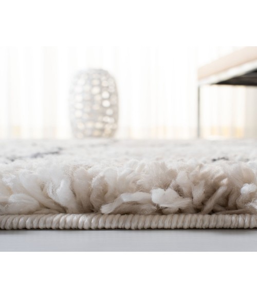 Safavieh Fontana Shag Grey / Ivory Rug FNT868 8 ft. X 10 ft. Rectangle - Rugs Town Safavieh Fontana Shag Grey / Ivory FNT868 8 ft. X 10 ft. Rectangle Rug