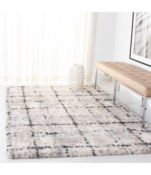 Safavieh Fontana Shag Grey / Ivory Rug FNT868 5 ft. 3 in. X 5 ft. 3 in. Square - Rugs Town Safavieh Fontana Shag Grey / Ivory FNT868 5 ft. 3 in. X 5 ft. 3 in. Square Rug