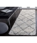 Safavieh Fontana Shag  Grey / Ivory FNT886 2 ft. 3 in. X 8 ft. Runner Rug
