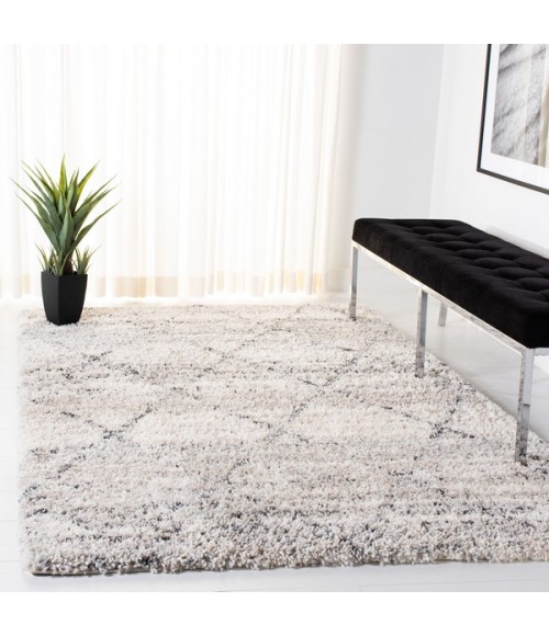 Safavieh Fontana Shag  Grey / Ivory FNT886 8 ft. X 10 ft. Rectangle Rug