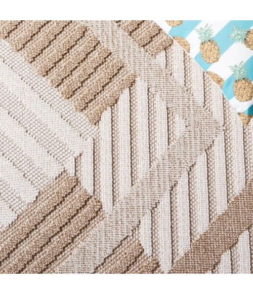 Safavieh Global Beige / Light Beige GLB220 4 ft. X 4 ft. Square Rug