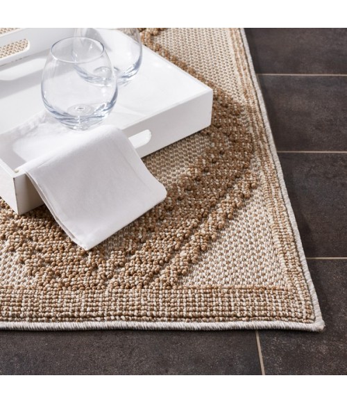Safavieh Global Beige / Brown GLB226 4 ft. X 6 ft. Rectangle Rug