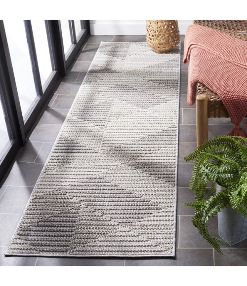 Safavieh Global Light Grey / Grey GLB400 2 ft. 2 in. X 8 ft. Runner Rug