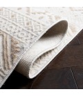 Safavieh Hanna Ivory / Beige HAN100 6 ft. 7 in. X 6 ft. 7 in. Round Rug