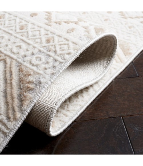 Safavieh Hanna Ivory / Beige HAN100 6 ft. 7 in. X 6 ft. 7 in. Round Rug