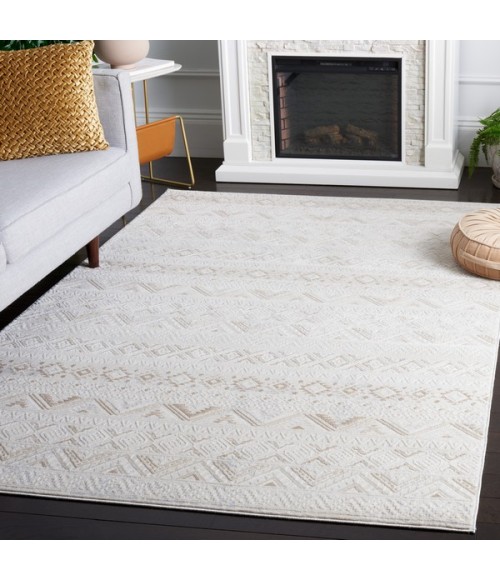 Safavieh Hanna Ivory / Beige HAN100 4 ft. X 6 ft. Rectangle Rug
