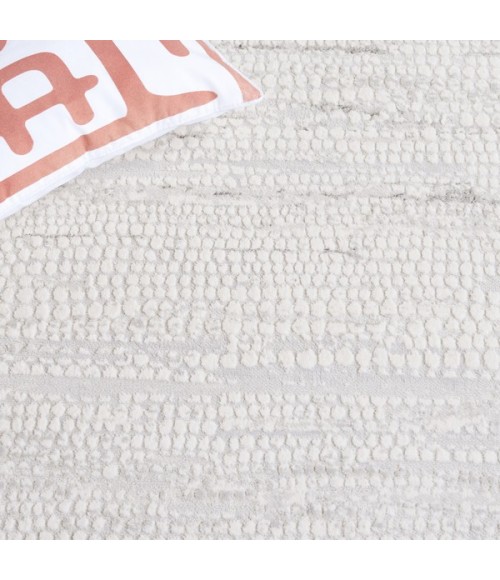 Safavieh Hanna Grey Ivory / Dark Grey HAN108 2 ft. X 8 ft. Runner Rug