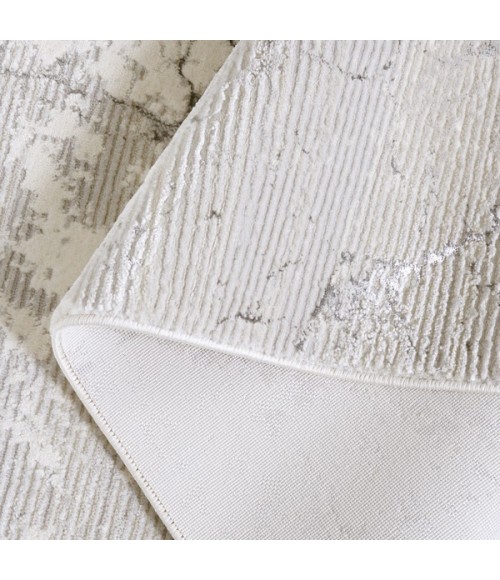 Safavieh Hanna Grey / Ivory HAN112 6 ft. 7 in. X 6 ft. 7 in. Round Rug