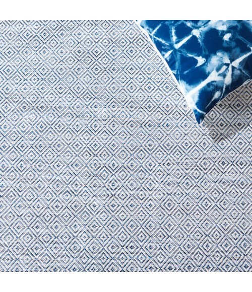 Safavieh Hampton Navy / Ivory HTN230 2 ft. X 9 ft. Runner Rug