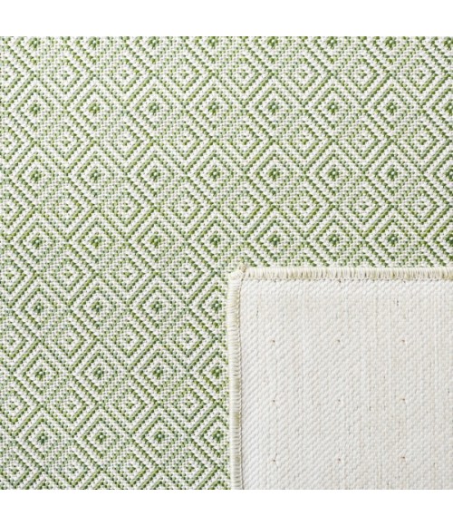 Safavieh Hampton Green HTN230 2 ft. X 9 ft. Runner Rug