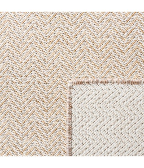 Safavieh Hampton Beige / Ivory HTN233 2 ft. X 9 ft. Runner Rug