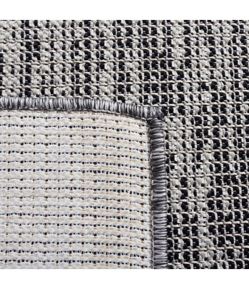 Safavieh Hampton Black / Grey HTN237 6 ft. 5 in. X 6 ft. 5 in. Round Rug