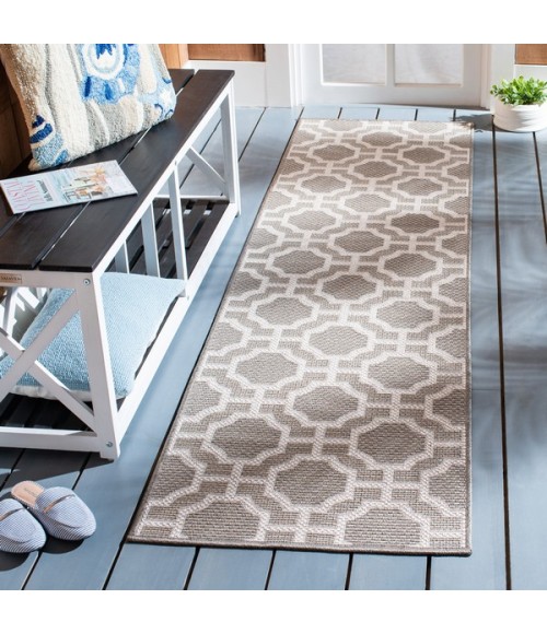 Safavieh Lakeside  Beige / Taupe LAK247 2 ft. 3 in. X 8 ft. Runner Rug