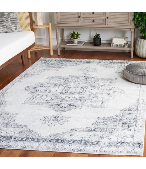 Safavieh Layla Ivory Grey / Charcoal LAY104 5 ft. 5 in. X 7 ft. 6 in. Rectangle Rug