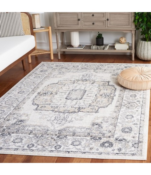 Safavieh Layla Ivory Grey / Charcoal LAY111 4 ft. 5 in. X 6 ft. 5 in. Rectangle Rug