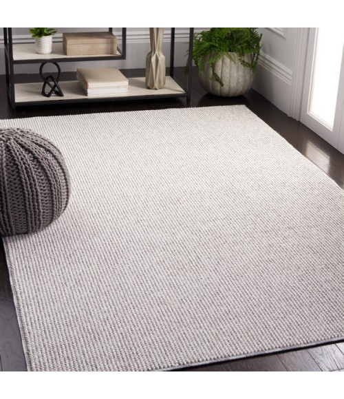 Safavieh Lotus White LOT106 5 ft. 3 in. X 7 ft. 6 in. Rectangle Rug