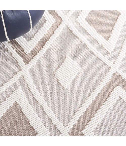 Safavieh Lotus Beige / Ivory LOT110 8 ft. X 10 ft. Rectangle Rug