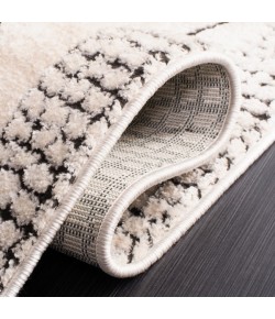 Safavieh Melody Ivory / Black MEL104 6 ft. 7 in. X 6 ft. 7 in. Round Rug