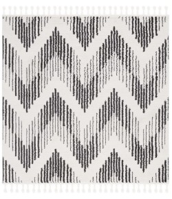 Safavieh Moroccan Tassel Ivory / Black MRT101 6 ft. 7 in. X 6 ft. 7 in. Square Rug