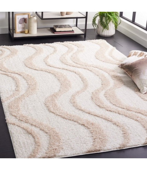 Safavieh Norway Beige / Ivory NOR210 4 ft. X 6 ft. Rectangle Rug