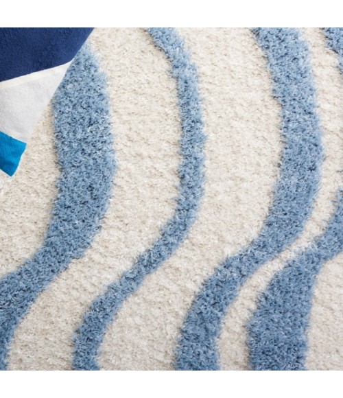 Safavieh Norway Blue / Ivory NOR210 2 ft. 2 in. X 8 ft. Runner Rug