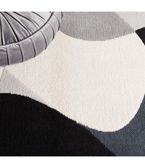 Safavieh Odyssey Grey / Black Ivory ODY824 6 ft. 7 in. X 6 ft. 7 in. Square Rug