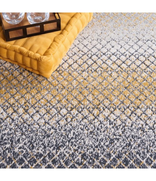Safavieh Odyssey Gold / Grey ODY828 6 ft. 7 in. X 6 ft. 7 in. Round Rug