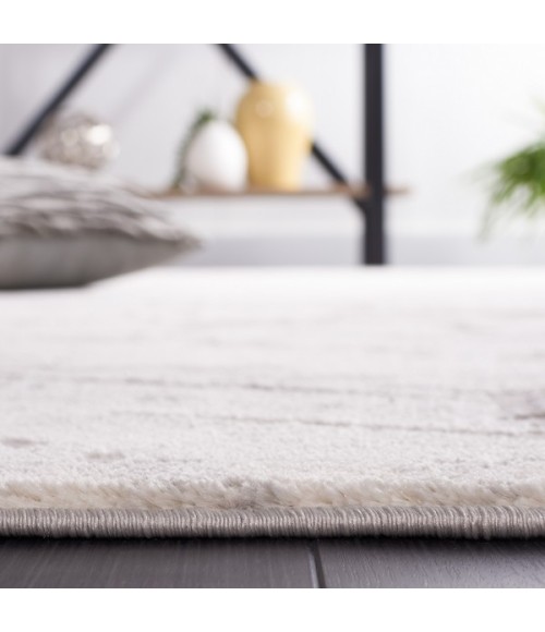 Safavieh Palma Beige / Light Grey PAM310 6 ft. 7 in. X 6 ft. 7 in. Round Rug