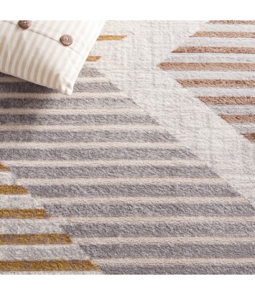 Safavieh Palma Beige / Light Grey PAM328 4 ft. 5 in. X 6 ft. 5 in. Rectangle Rug