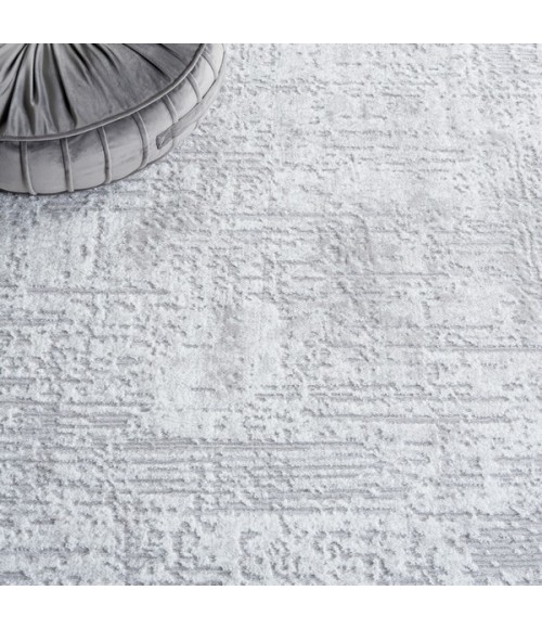 Safavieh Parker Grey / Ivory PRK101 6 ft. 7 in. X 6 ft. 7 in. Square Rug
