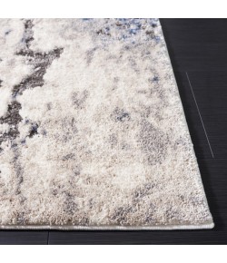 Safavieh Petra Ivory / Light Grey PTA106 6 ft. 7 in. X 6 ft. 7 in. Square Rug