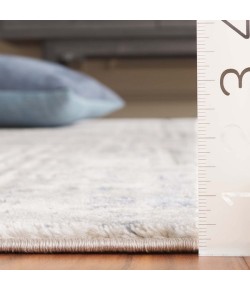 Safavieh Prestige Ivory / Blue PTE106 6 ft. 7 in. X 6 ft. 7 in. Square Rug