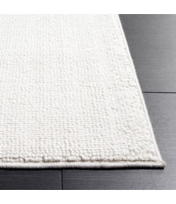 Safavieh River Ivory RVR600 2 ft. 2 in. X 8 ft. Runner Rug