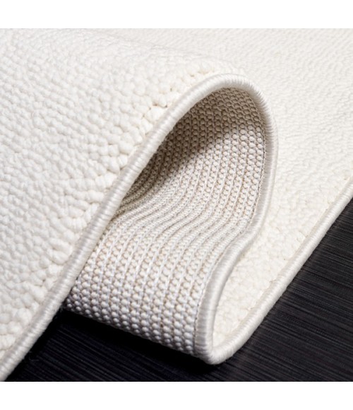 Safavieh River Ivory RVR600 2 ft. 2 in. X 8 ft. Runner Rug