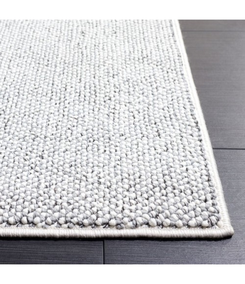 Safavieh River Grey / Ivory RVR600 2 ft. 2 in. X 8 ft. Runner Rug
